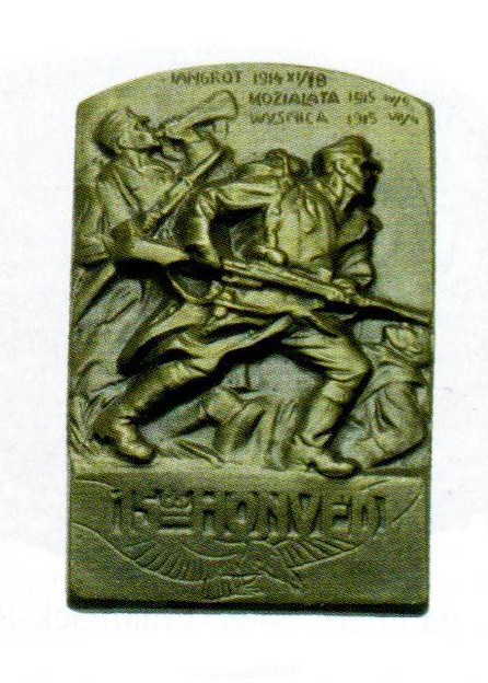 15. honvéd Trenčín.jpg